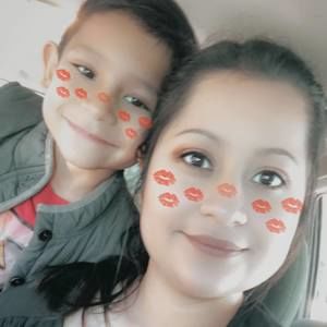 Meet your Posher, Alicia